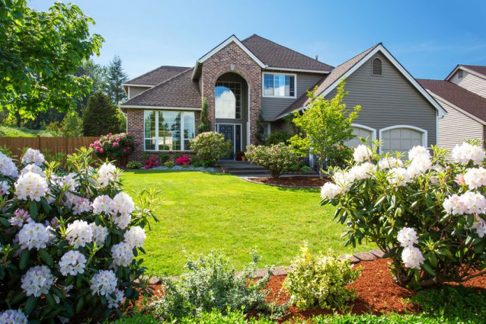 9 Easy Ways to Add Curb Appeal to Your Home